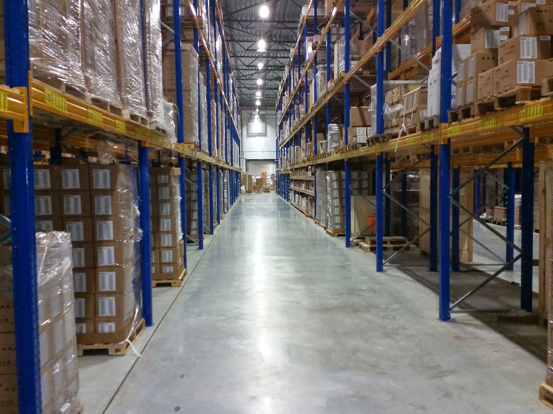 Pallet racking in the Texan Wholesale distribution warehouse